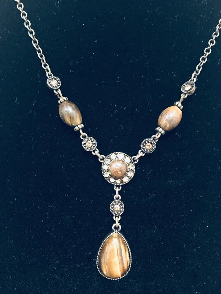 Hermoso Avon Bronce Cepillado Estrás Gota Collar - Conjunto de Pendientes Foto 2 de 4