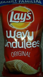 frito lays wavy ondulees potato chips original family size lays family size