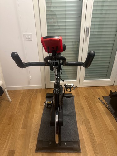 spinbike volano da 25 kg, sistema di sforzo regolabile a tampone - Foto 4 di 6