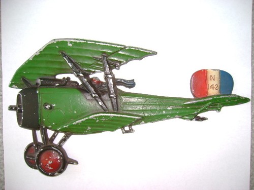 Metal airplane made in USA in 1975 by Homco Co. Green,red,black,blue - Picture 3 of 12