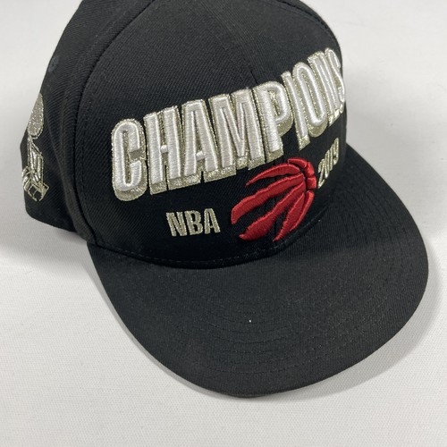 New Era Jungenmütze schwarz Einheitsgröße Druckknopflasche Toronto Raptors NBA 2019 Champions - Bild 6 von 10