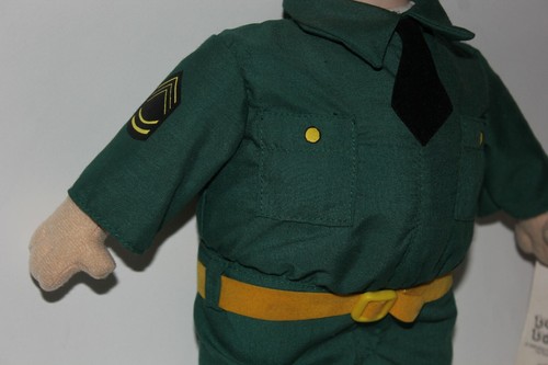 Muñeca de peluche ""Sarge"" Beetle Bailey 2000 de colección juguete funciona The Hearst Corporation - Imagen 4 de 12