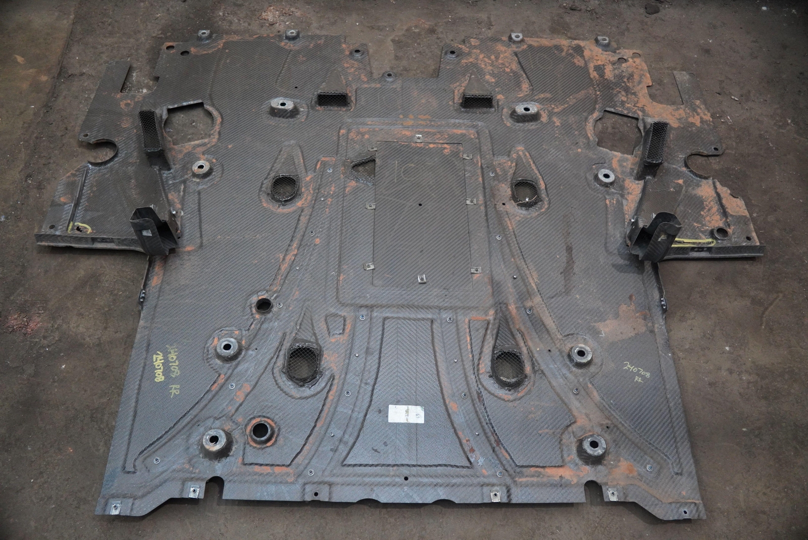Rear Underbody Shield Skid Plate Panel Carbon Fiber Ferrari 488 Challenge *Note*
