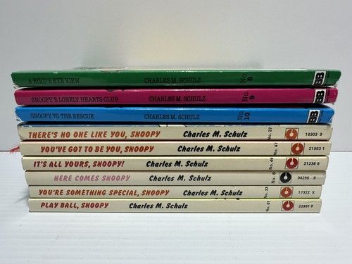 Snoopy by Charles M Schulz x 9 Bulk Lot Vintage Paperback Book Bundle - Picture 12 of 15