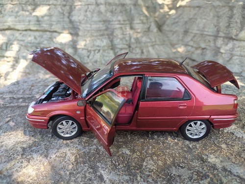 1:18 Citroen elysee red Color Diecast Model - Old Model, paint isn't perfect! - Picture 4 of 8