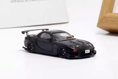 Coche de metal fundido a presión modelo deportivo de carreras de carbono MC 1:64 negro JDM RX-7 FD3S - Imagen 3 de 7