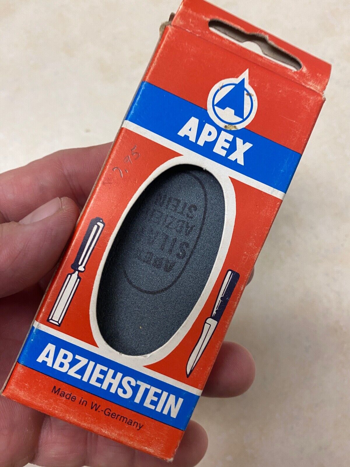 Foto 2 di 3