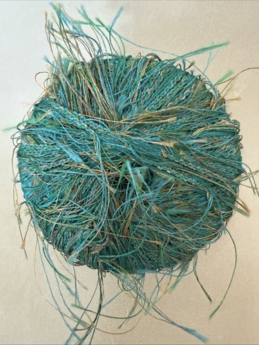 FLATTERWIMPERN Garn #18 grün weiß gold 20g 75 Yards  - Bild 1 von 4