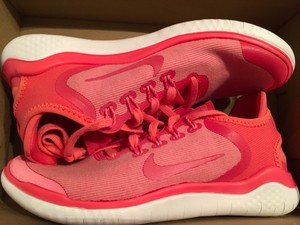 nike frees coral