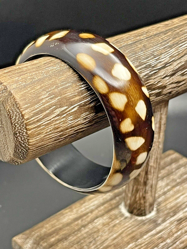 Vintage Plastic Bangle Bracelets 14 Pink Red Green Brown Blue Black Teal - Picture 8 of 9