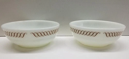Vintage Pyrex Tableware By Corning Regency Scroll 5 1/2" Bowl #705 Set/2
