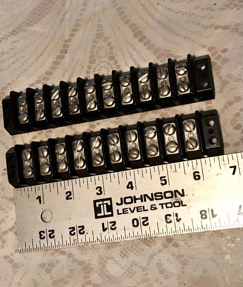 10 Position Barrier Terminal Strip, PC Terminal, 6-32 Screws New - Image 2 of 2