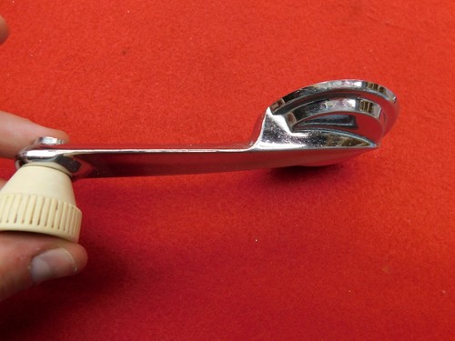 USED 58 59 Ford Fairlane Thunderbird Galaxie Window Handle #B8A-6323342-A - Picture 4 of 6