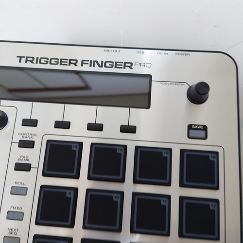 M-Audio Trigger Finger Pro USB MIDI Controller good condition - Picture 2 of 4