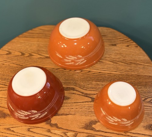 Pre Owned Sweet Vintage Set Of (3) Pyrex Autumn Harvest Wheat Nesting Bowl Set - Picture 6 of 6