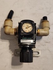 CKD R1000-8-P11 Pressure Regulator With Gauge- Free Shipping 