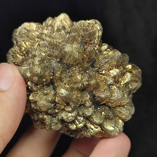 347g Pyrite/Marcasite Specimen With Star Growth Having Nice Lustre & Colour Pak. - Picture 5 of 13