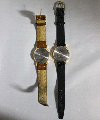 Lot of 2: Warner Brothers Looney Tunes Watch Set | Needs batteries - Picture 2 of 4