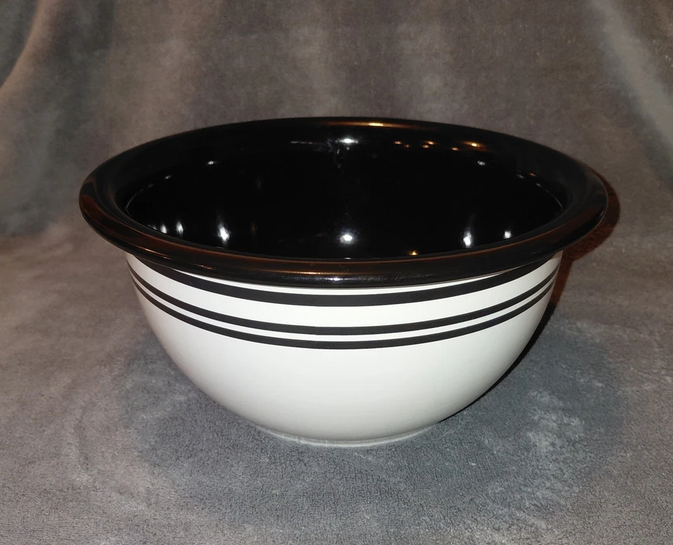 Caçarola Corelle Coordinates Classic Cafe preta 3 qrt assadeira tigela de mistura - Imagem 2 de 4