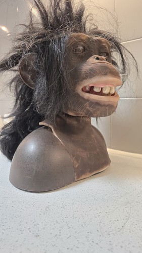 WOWWEE Alive The CHIMPANCÉ (MODELO # 9001B) - Imagen 8 de 21