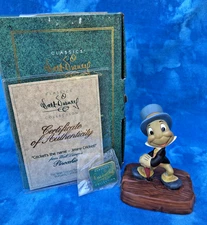 NIB WDCC Disney Classics Pinocchio Jiminy Cricket Cricket's The Name COA & Pin