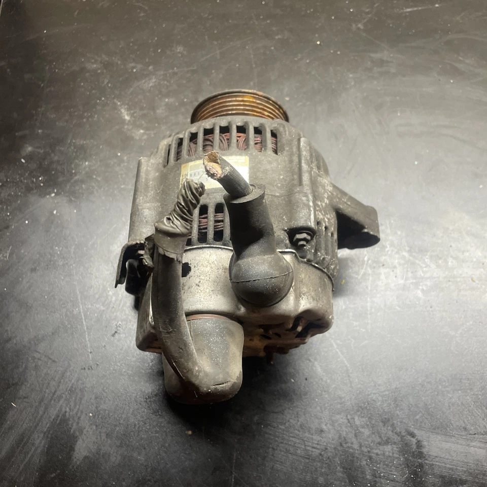 Alternador Honda Accord EX 1994-1997 2,2 L OEM Foto 4 de 4