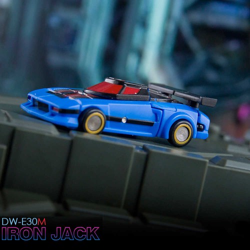 Dr.Wu DW-E30M&E33 Wheeljack Bulkhead Mini Transformable Toys Model Action Figure - Picture 9 of 16