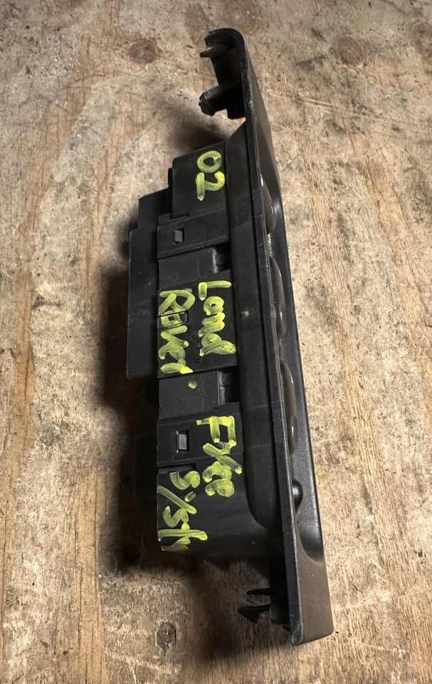 2002 Land Rover Freelander Drivers Front Electric Window Switches M24445 OEM - Image 3 of 4