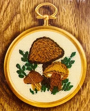 Vintage Mushroom Needlepoint Kit WonderArt Stitchery Cameo Marsh 5807 Sealed NOS