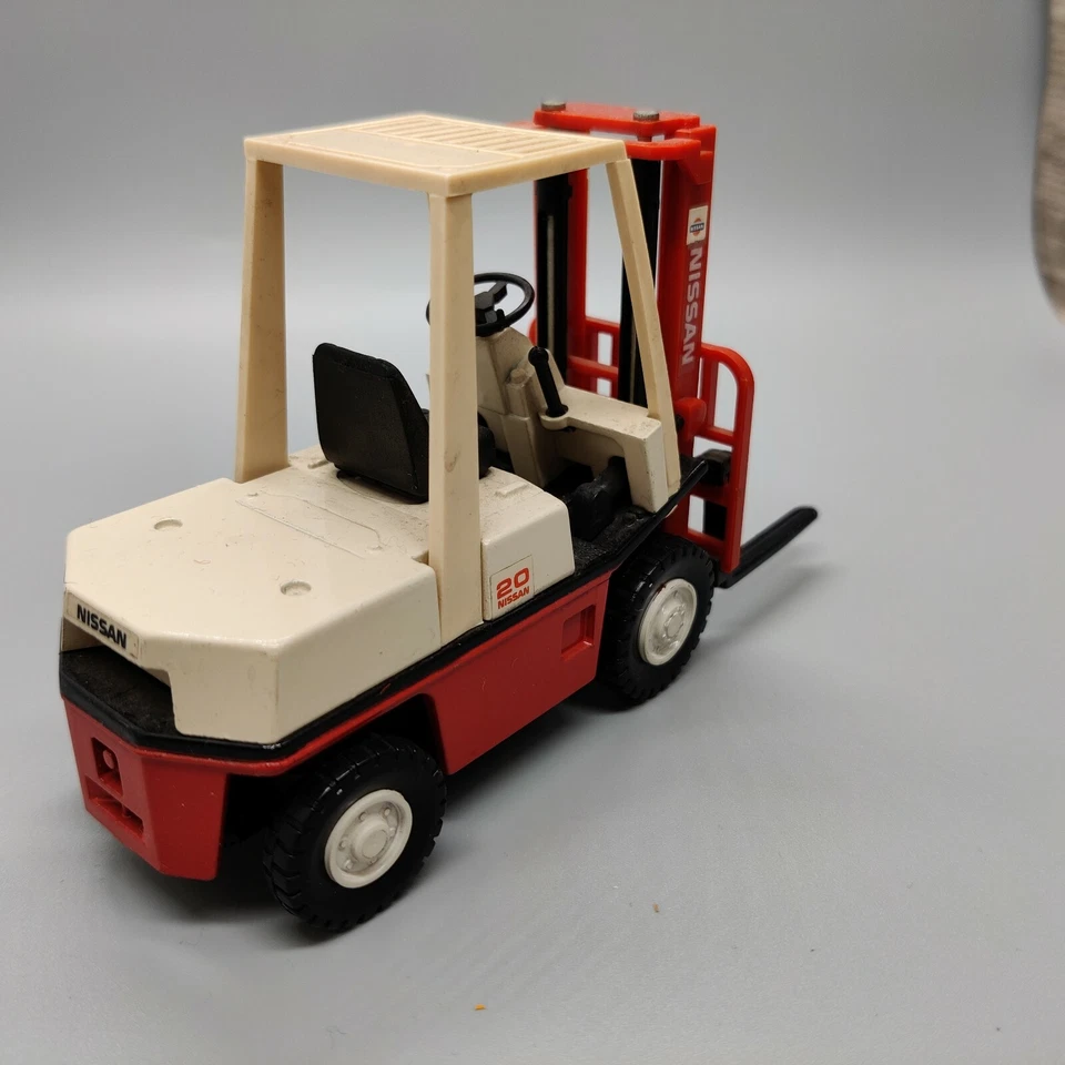 CARRELLO ELEVATORE NISSAN DIAPET YONEZAWA 1:25 MADE IN JAPAN N° 011-01711 - Immagine 4 di 4