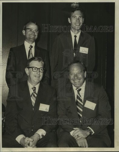 1971 Press Photo Officers Of Petroleum Landman's Association Of New Orleans - Picture 1 of 2
