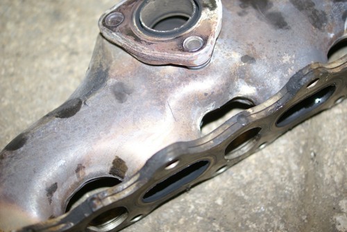 Colector de escape izquierdo / derecho Porsche Cayenne 955 Turbo S 4.5 94811111953 - Imagen 3 de 3