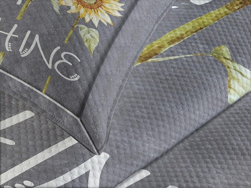 Lunarable You are My Sunshine Bedspread, You are My Sunshine Words on Blackboard - Picture 2 of 3
