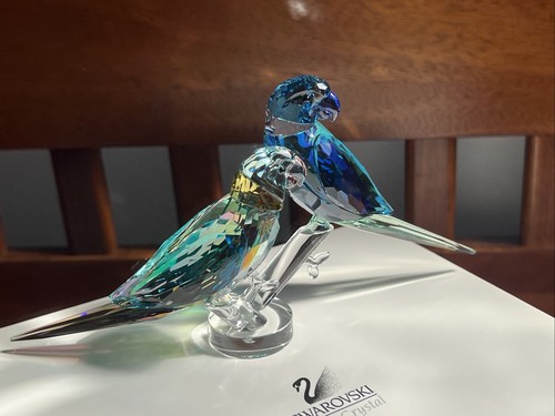 Swarovski Jungle Beats - Fife and Fifer Parakeet Couple 5557848 New in box. - Picture 9 of 12