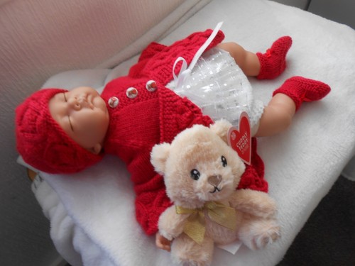 Hand knitted Red/White *Teddy* Frill lace set Newborn baby girl/reborn 19-20"NEW - Picture 2 of 6