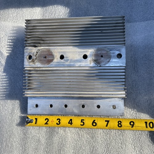 Large Reclaimed Aluminum Heat Sink 6 1/4 X 8" 1-1/2 Thick - Picture 1 of 3