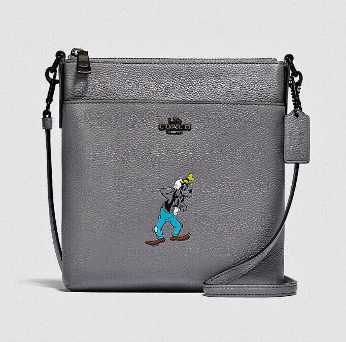 Coach minnie motif messenger crossbody deals