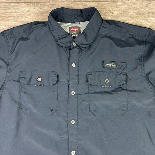 Men's Wrangler Navy Blue Nylon Short Sleeve Shirt Size XL - Picture 2 of 7