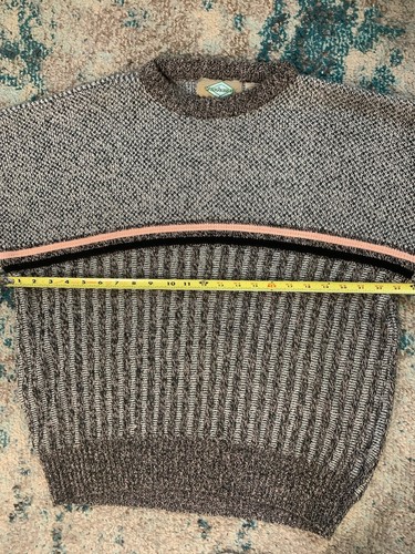 Weekends Mens Knit Acrylic Sweater Large Vintage Gray W/ Pink Stripes 63925 - Picture 17 of 22