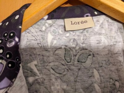 Bluse Kurzarm von Loree Größe 40  . Farbe Violett