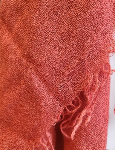 Chan Luu Beautiful Cashmere & Silk Soft Scarf Shawl Wrap - Auburn - Snagged - Picture 5 of 6