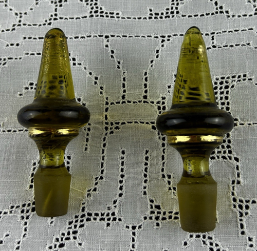 MARY GREGORY OIL & VINEGAR BOTTLES PAIR OLIVE GREEN & GOLD WHITE ENAMEL ANTIQUE - Picture 6 of 12