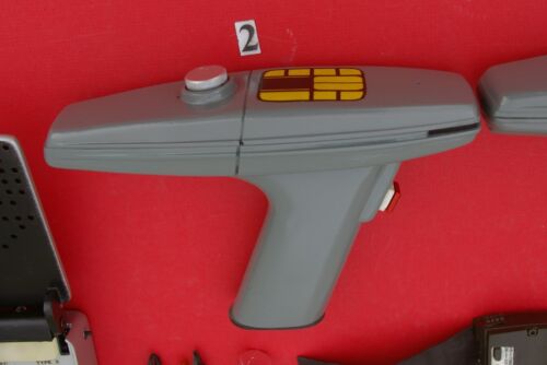 KITS DE ACCESORIOS Y UTILERÍA TREK MOVIE #2, MONTAJE EN U - Imagen 17 de 20