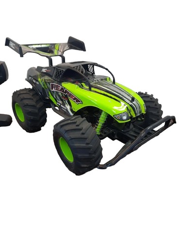 Reaper New Bright RC PRO Car Remote & battery included Non Working For Parts - Picture 3 of 13