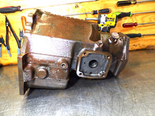 Gm - Cast Iron Powerglide Automatic Transmission Case Very Good 70 Gm - Cast Iron Powerglide Automatic Transmission Case Very Good 70