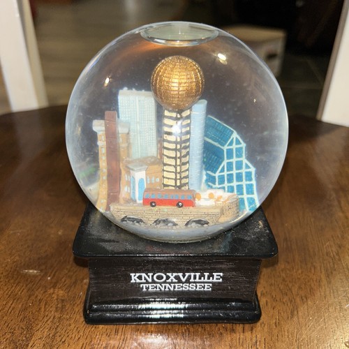Large Knoxville Tennessee Skyline Snow Globe Black Base Snowglobe
