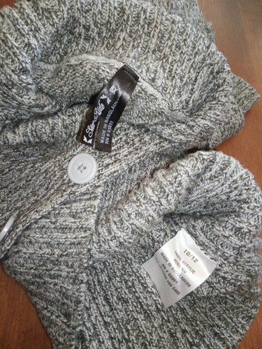 Variegated Gray Knit Sweater Dress 6 X Belt Tie Button Accent - Picture 5 of 5
