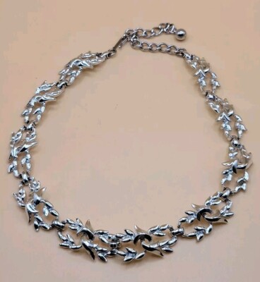 CORO Pegasus DES PAT PEND Silver Tone Ornate Link Leaf Choker Adjustabl Necklace