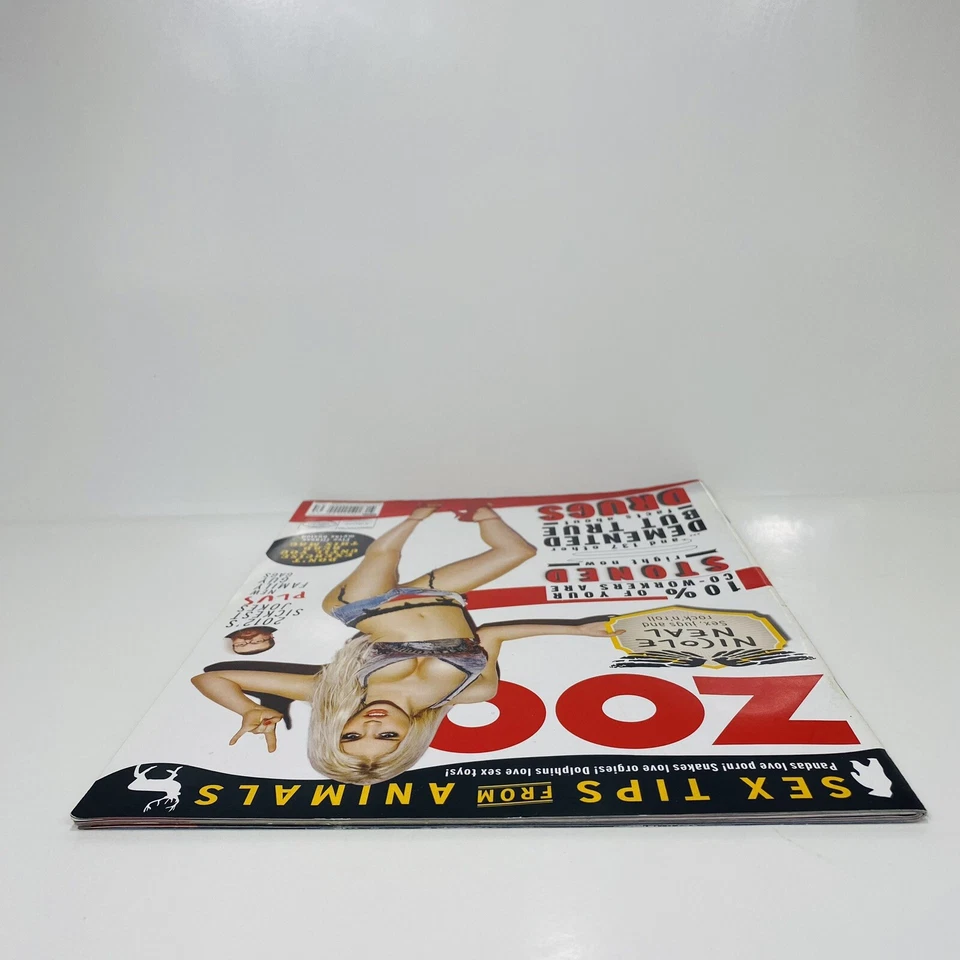 Zoo Weekly Magazine 24th September 2012 Nicole Neal Nicole Minetti The Darkness - Image 3 of 4