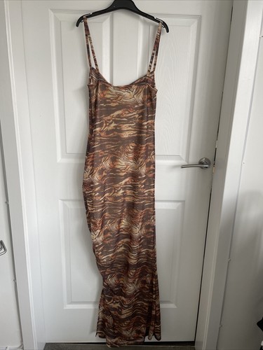 Ladies Brown PRETTYLITTLETHING Sleeveless Strap Long Bodycon Dress Size 10 BNWT - Picture 12 of 12